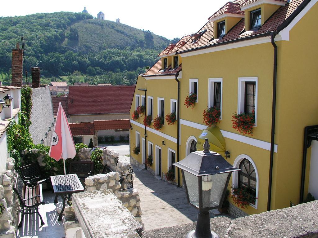 U Svateho Urbana Hotel Mikulov Exterior photo
